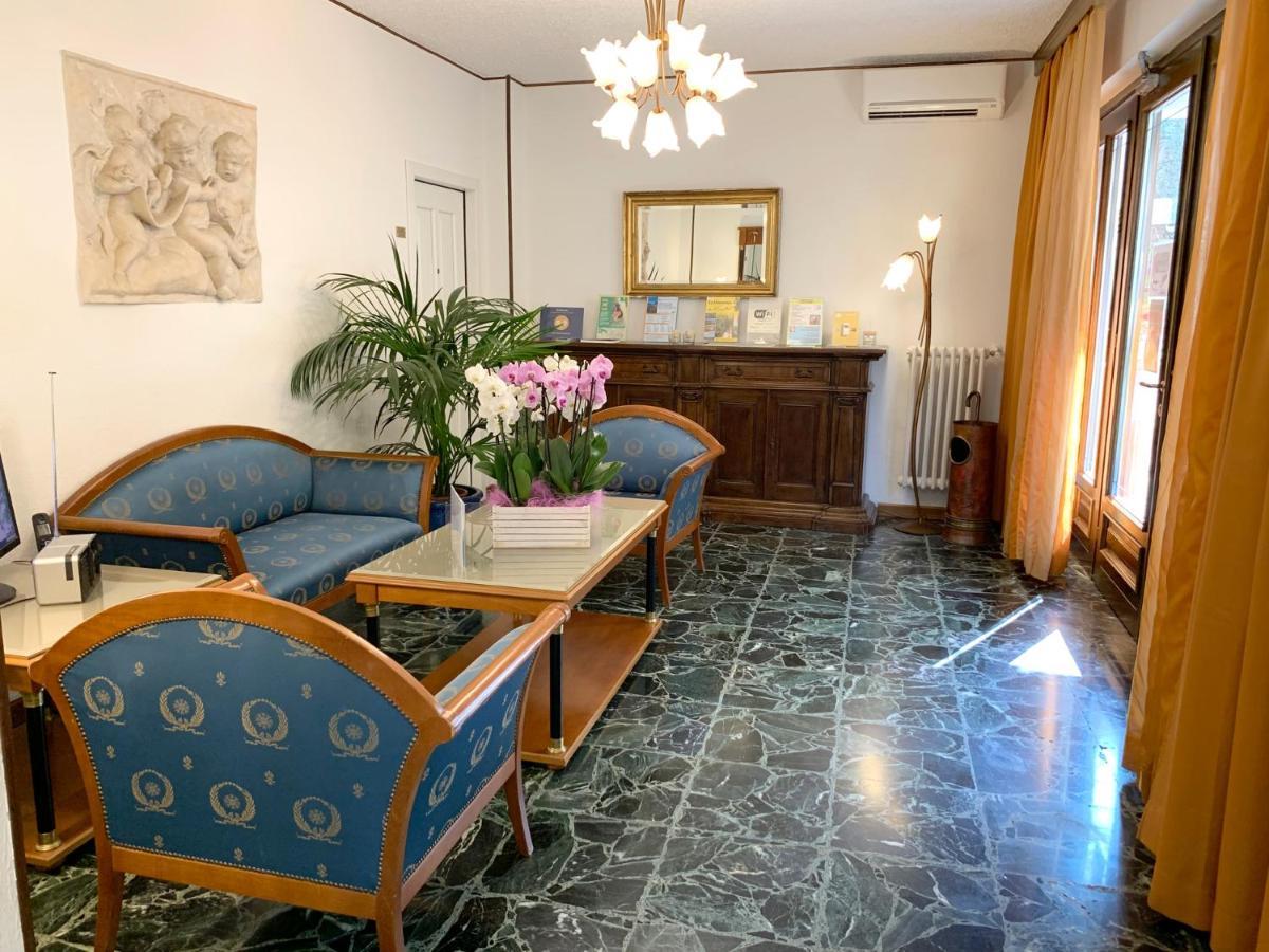 Hotel Villa Margherita Limone sul Garda Ngoại thất bức ảnh