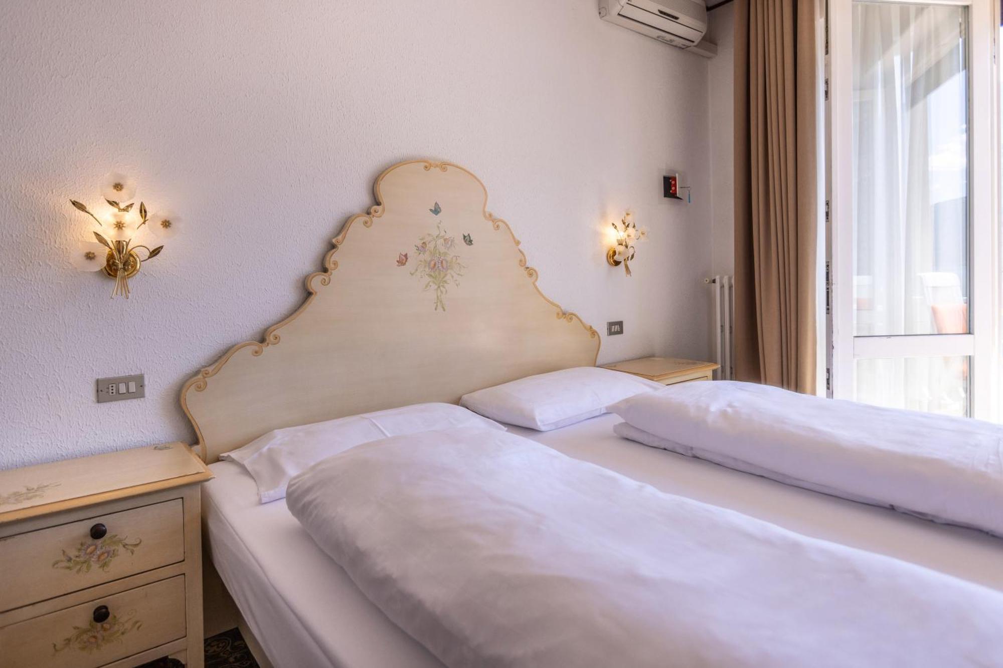 Hotel Villa Margherita Limone sul Garda Ngoại thất bức ảnh