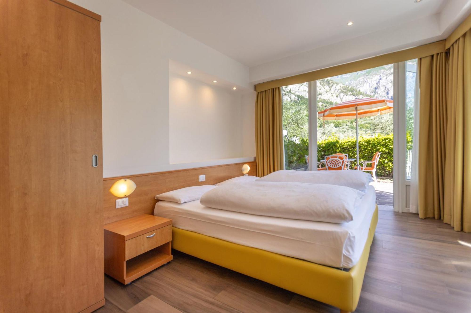 Hotel Villa Margherita Limone sul Garda Ngoại thất bức ảnh