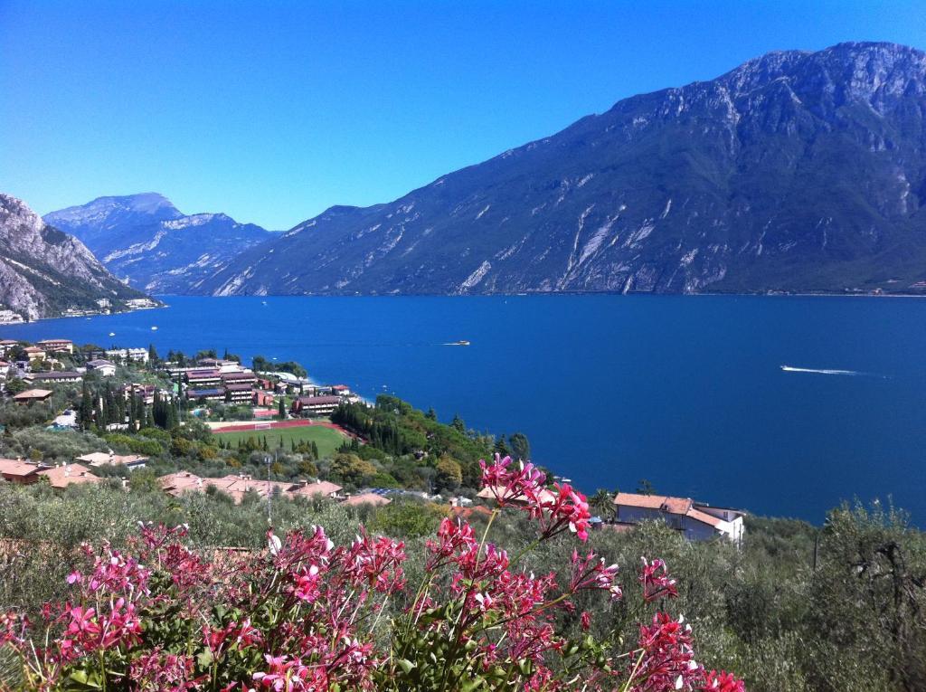 Hotel Villa Margherita Limone sul Garda Ngoại thất bức ảnh