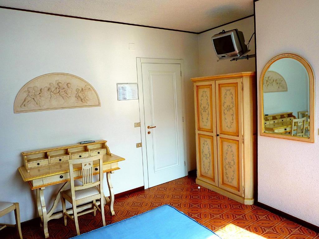 Hotel Villa Margherita Limone sul Garda Phòng bức ảnh